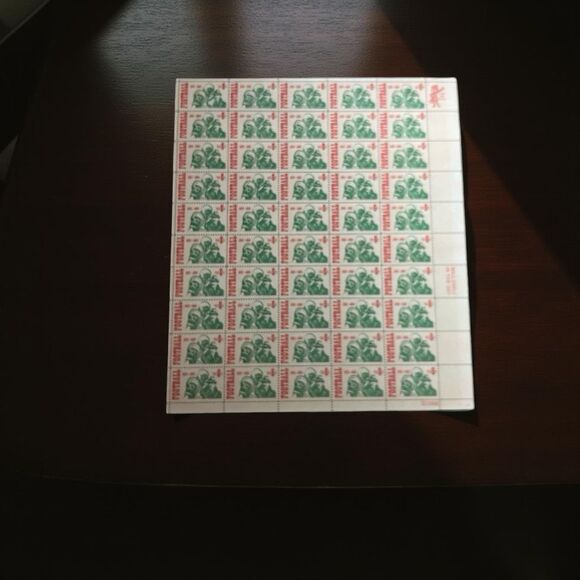 Vintage MNH 1969 Scott #1382 College Football 6 Cent Stamp Sheet of 50 Stamps - Picture 1 of 5
